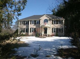 3 Cheyenne Dr, North Reading, MA 01864