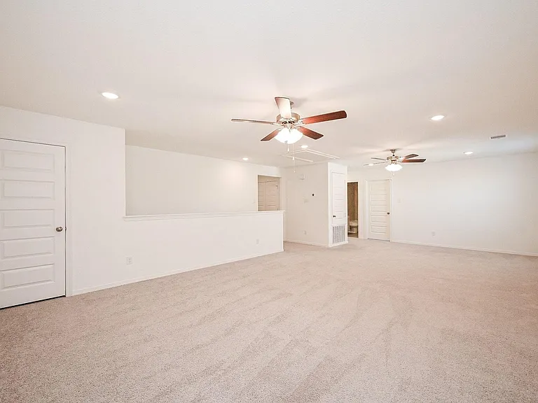 5706 Embracement Ln — Photo 22