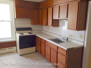10 W 5th St, Pottstown, PA 19464