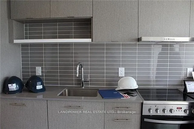 365 Church St #510 — Photo 10