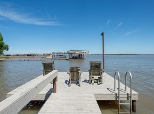 517 Winding Shore Dr, Tool, TX 75143