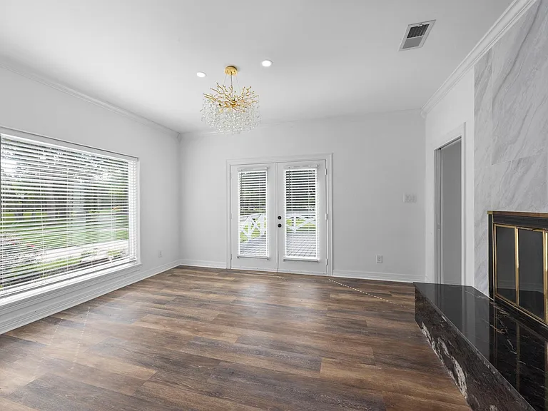 5230 Meadow Forest Dr — Photo 24