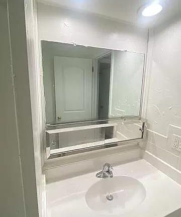 2nd image of 375 N Main St APT 3