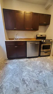 Rented by Avian Village Realty | media 9