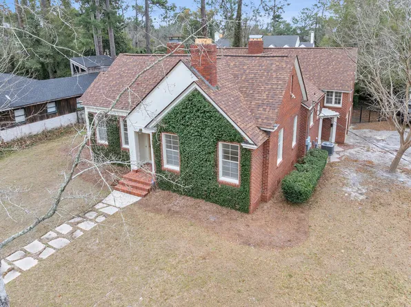 201 Brookwood Pl, Valdosta, GA 31602