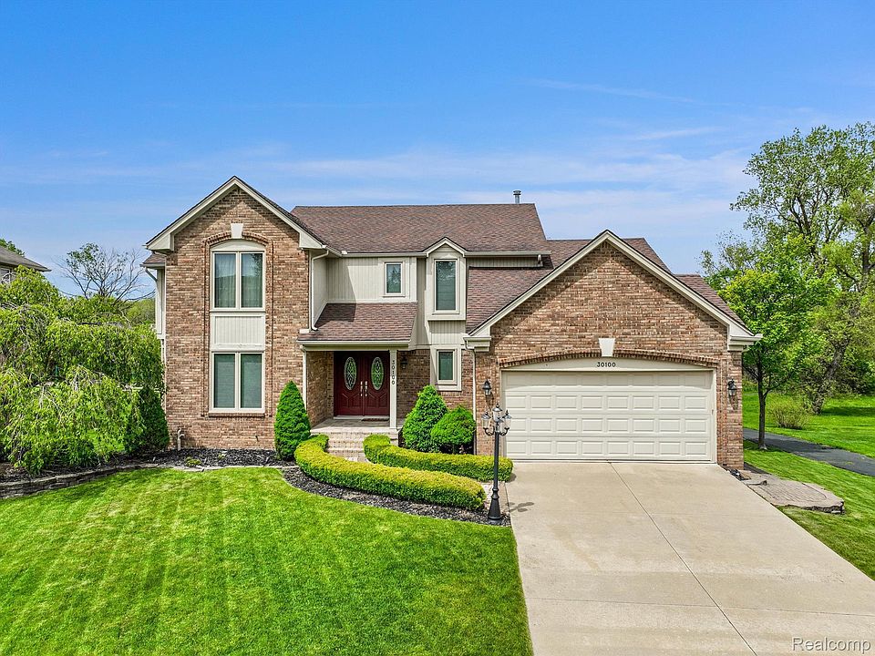 1st image of 30100 Kingsway Dr