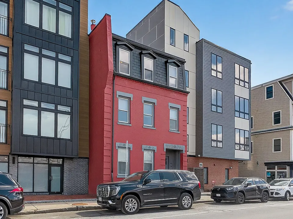 528 Dorchester Ave #2