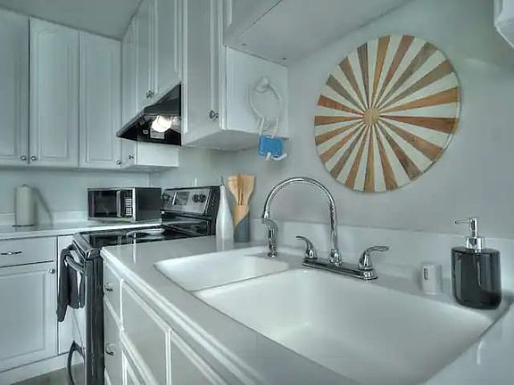 4th image of 1575 Mendocino Dr Unit 191