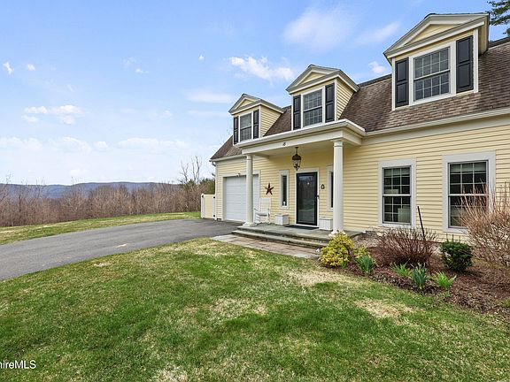 2nd image of 18 Highcrest Rd