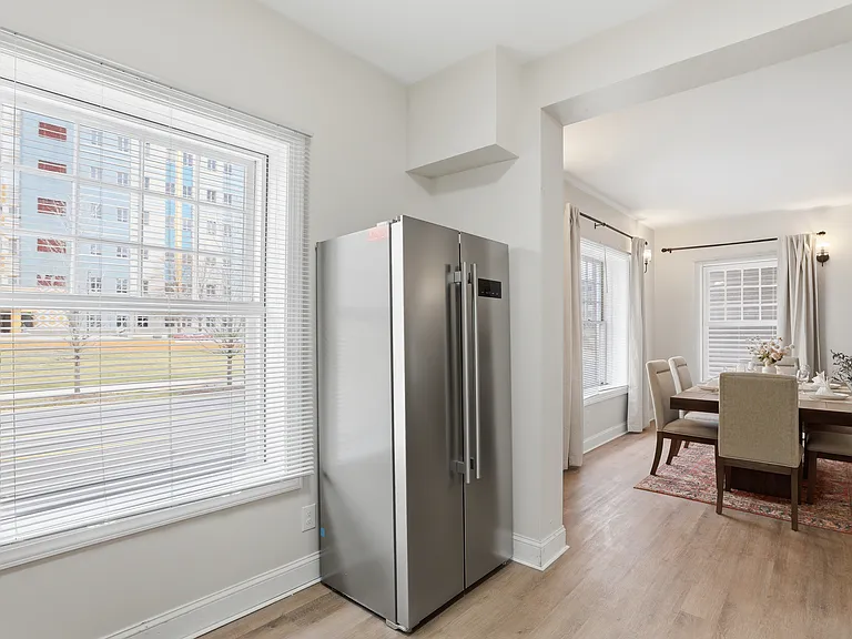 4635 John R St — Photo 12
