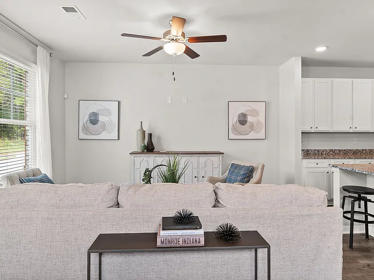 1015 Harden Dr NW — Photo 21