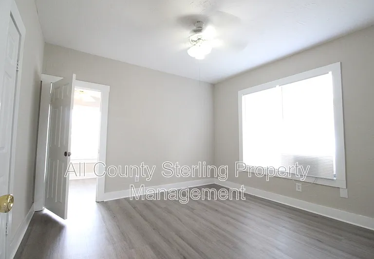702 NW 2nd Ave — Photo 42