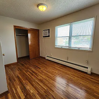 905 W Benton Street — Photo 5
