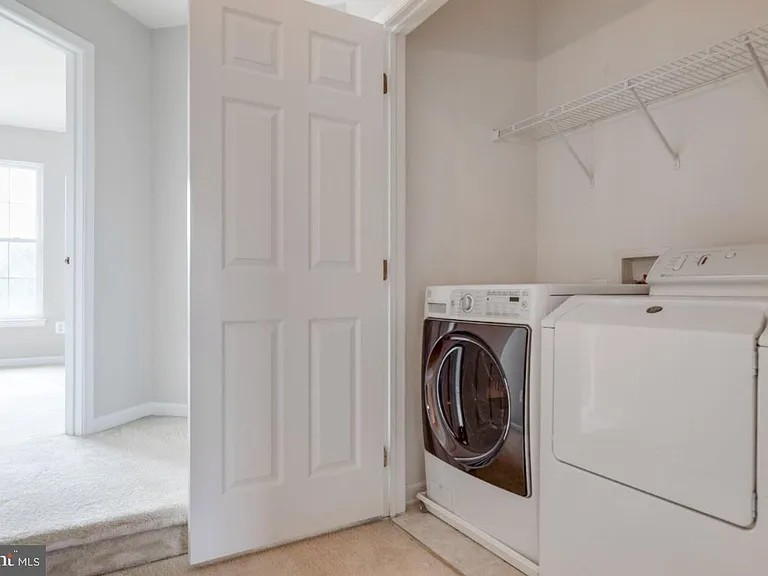 25286 McIntyre Sq — Photo 30