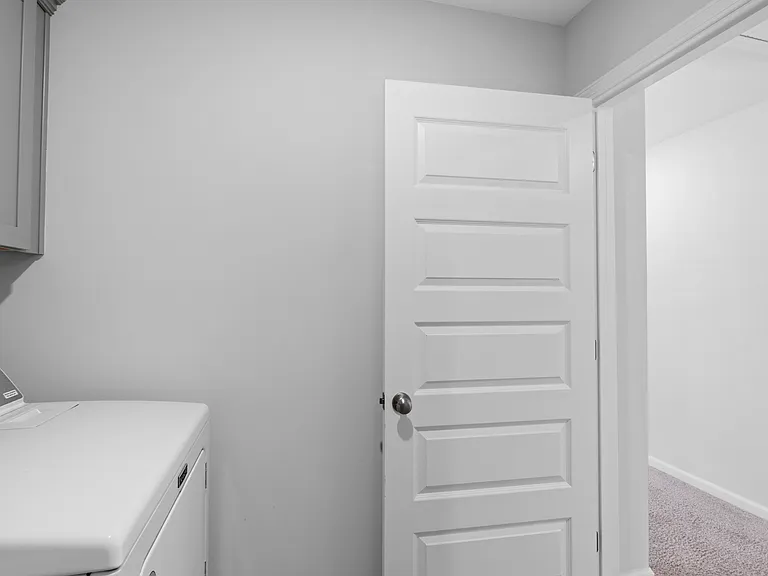 837 Peony Ln — Photo 38
