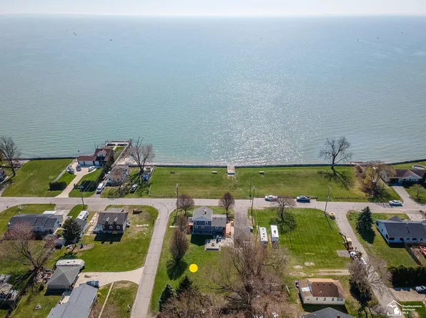 0 5th St, Monroe, MI 48162