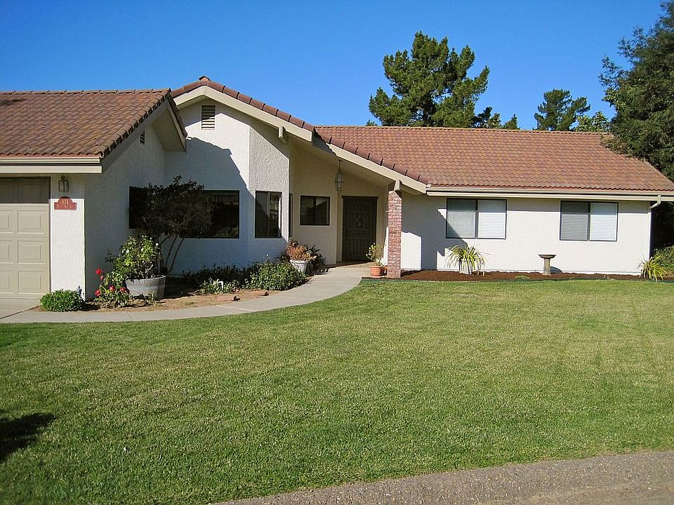 1st image of 874 Patty Kay Ct