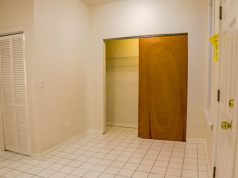 1400 W Taylor St — Photo 17