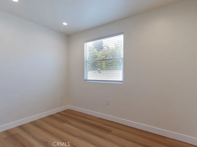 5221 E Willow #A — Photo 15