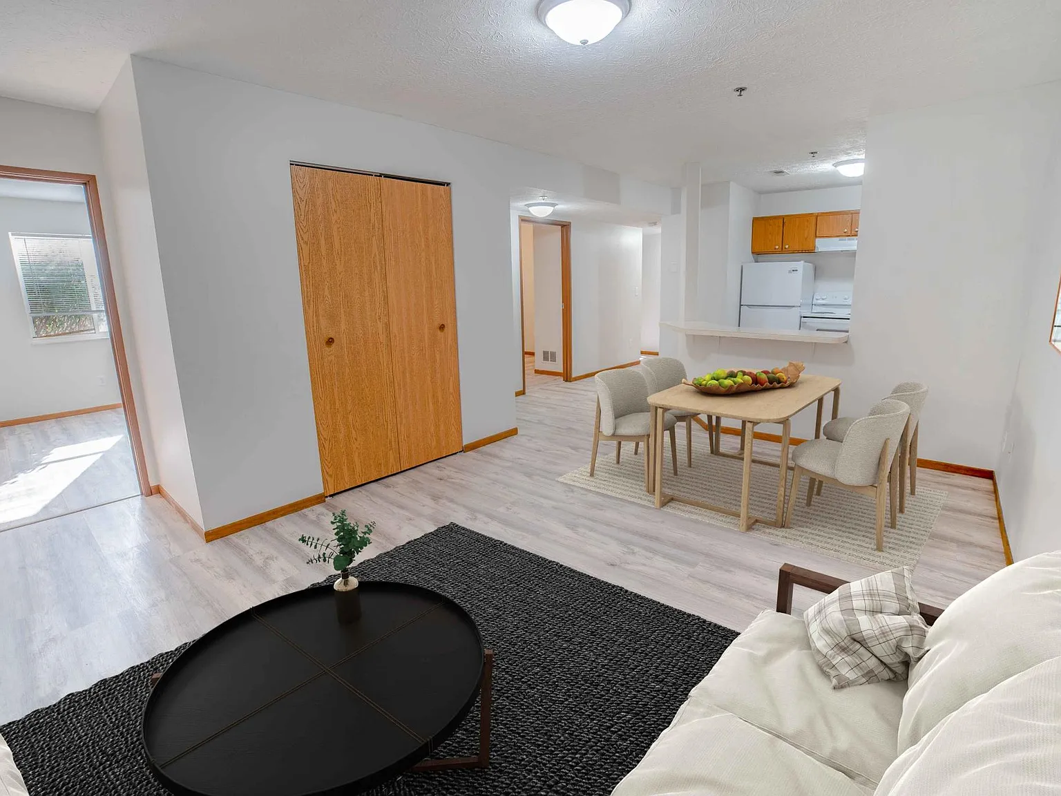 Sumner Point Apartments — Photo 2