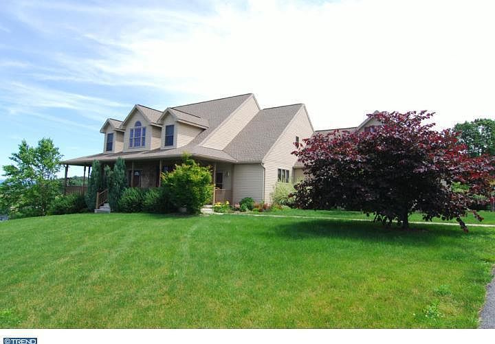 1st image of 125 Peach Blossom Ln