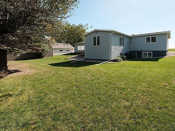 5th image of 3128 370th St