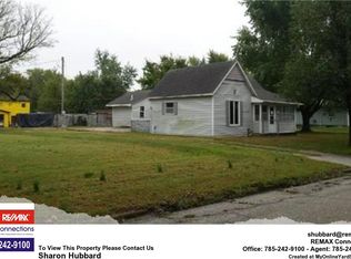 1816 S Highland Ave, Chanute, KS 66720