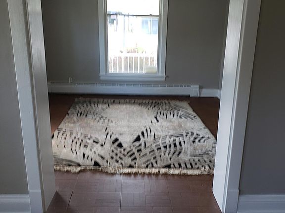 1st floor apartment