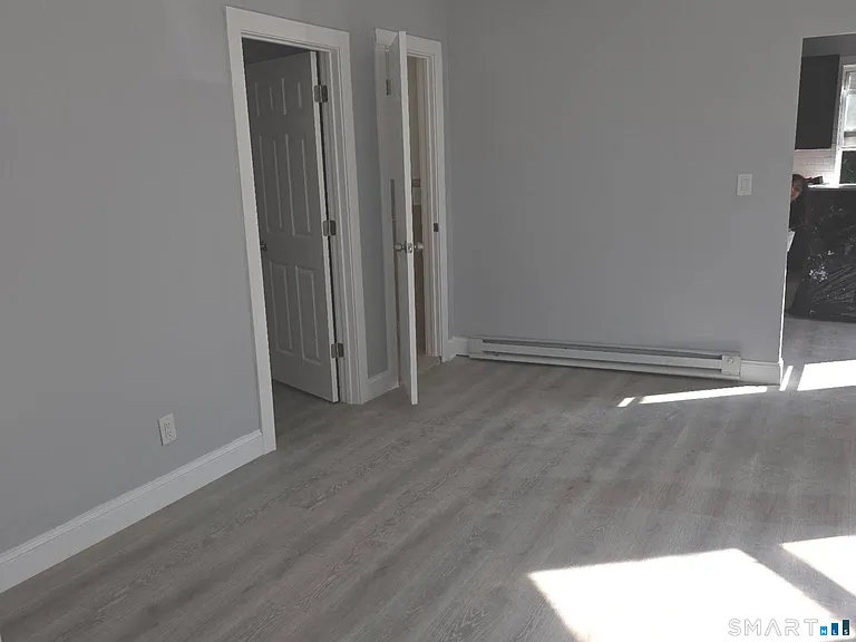 116 Locust St — Photo 12