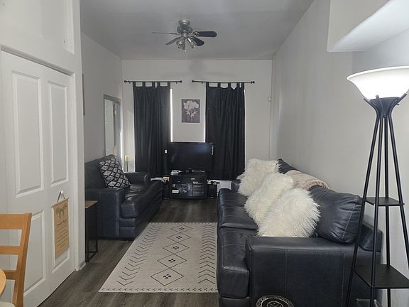 3rd image of 7204 S Rhodes Ave