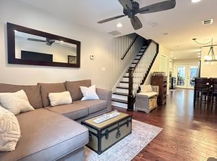 2423 Fleet St, Baltimore, MD 21224