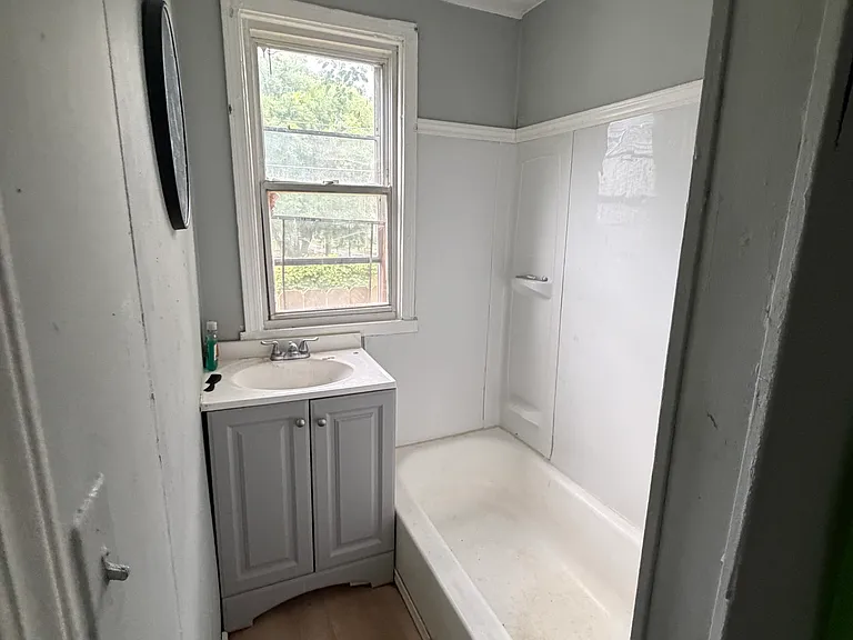 59 Laser St #1 — Photo 11