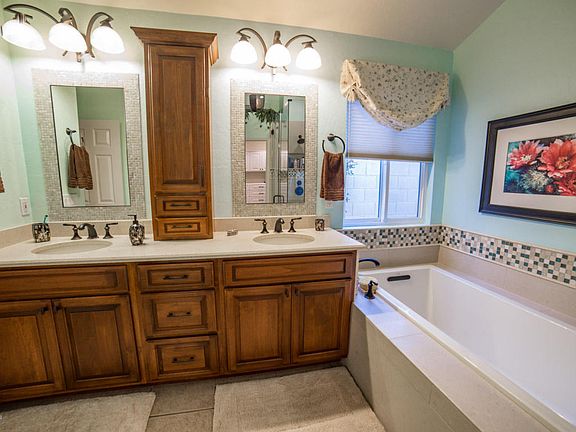 4th image of 10759 N Eagle Eye Pl