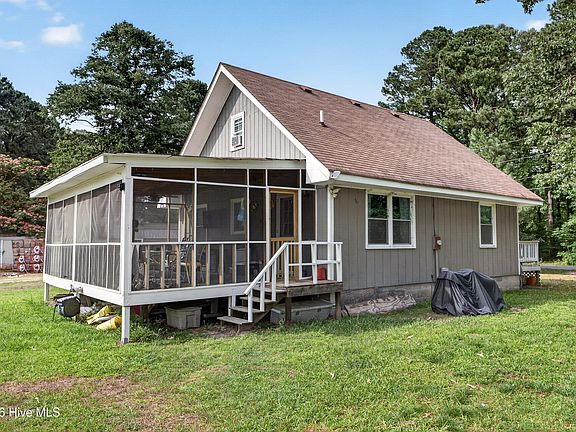 4th image of 115 Pirate Cove Way