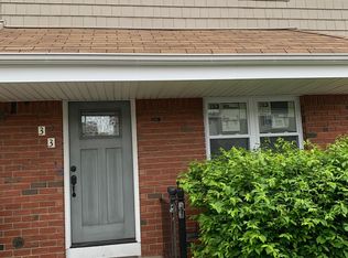 33 Ibsen Ave, Staten Island, NY 10312