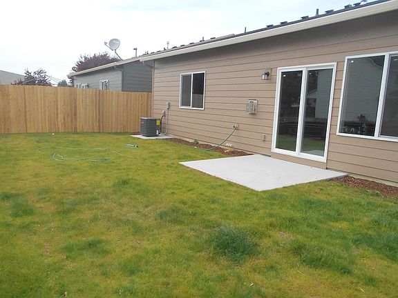 3rd image of 12005 NE 113th St