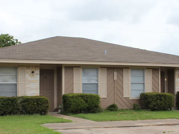 3603 Comanche Dr, Bryan, TX 77802