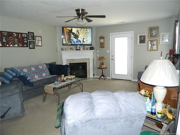 4th image of 711 Fairbluff Dr