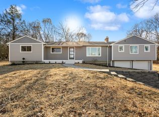 27 Tuttle Ct, Bethany, CT 06524