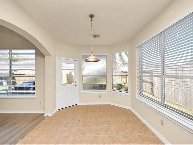 24326 Condors Nest — Photo 11