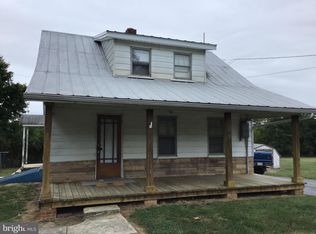 8036 Mentzer Gap Rd, Waynesboro, PA 17268