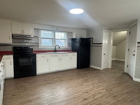 Kitchen view to bedroom 2