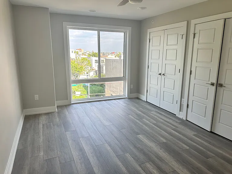 2240 N 2nd St — Photo 9
