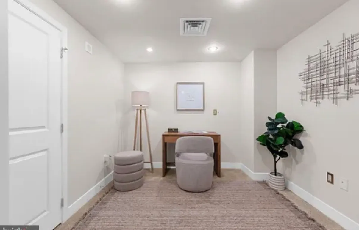 1 bed, 1137 sqft, $3,499 — Photo 1
