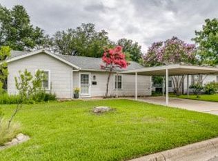 1748 Fagan Dr, Blue Mound, TX 76131