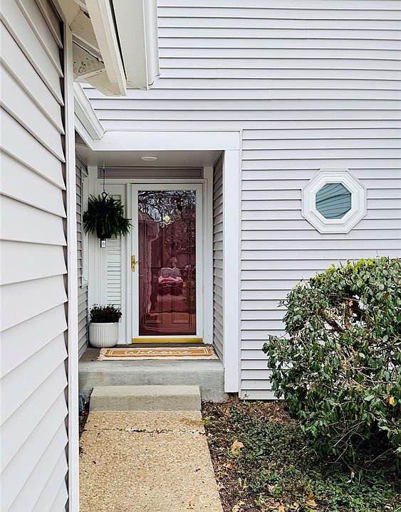 1st image of 1541 Milbridge Dr