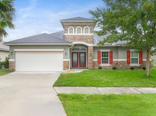 3825 Hammock Bluff Dr, Jacksonville, FL 32226