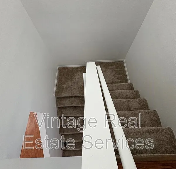 1324 Kelridge Pl — Photo 12