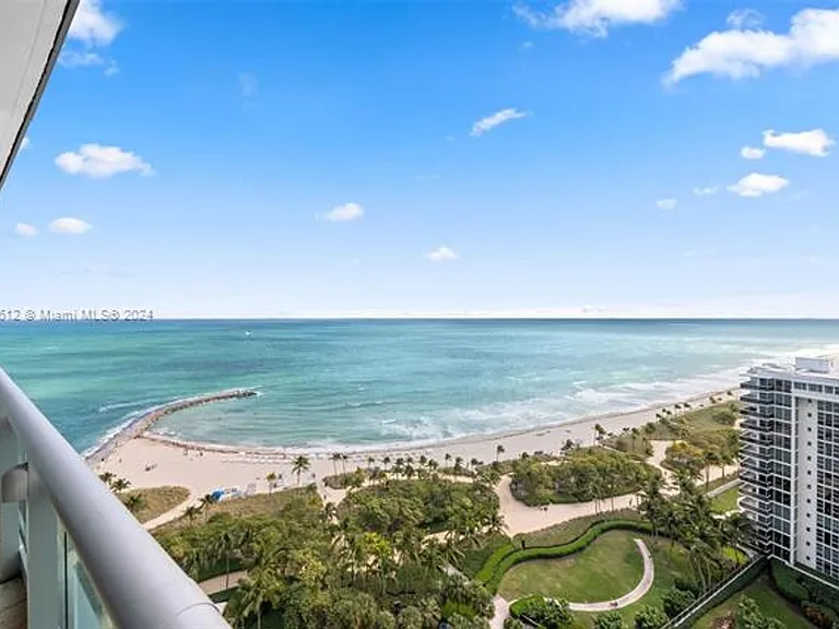 10295 Collins Ave #1605 — Photo 39