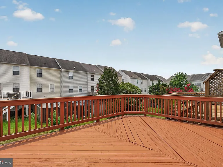 6805 Oregano Ln — Photo 31